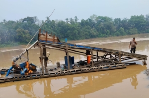 Layanan Kepolisian 110 Direspons Cepat, Polsek Cerenti Tindak PETI di Sungai Kuantan