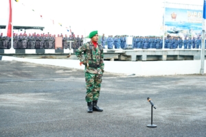 ‎703 PRAJURIT, GETARKAN DERMAGA BELAWAN: TNI KUAT BERSAMA RAKYAT