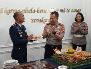 Dalam Rangka HUT TNI Ke – 81,  Kapolrestabes Medan Sambangi Mako Menhanud 1 Pasgat 
