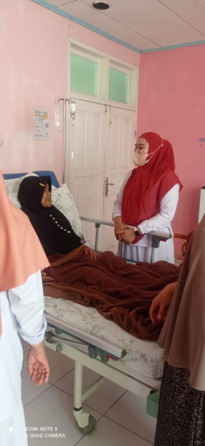 RSUD Tuanku Imam Bonjol Berikan Edukasi kepada Pasien Rawat Inap tentang Penyakit dan Pola Makan Sehat