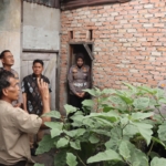Hadir di Dusun Kampung Bukit, Kapolres Kampar Langsung Tinjau & Pastikan Rehab Rumah Ibu Suraya