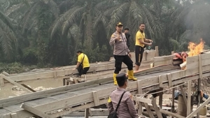 Polsek Singingi Tertibkan Dua Rakit PETI di Desa Sungai Bawang