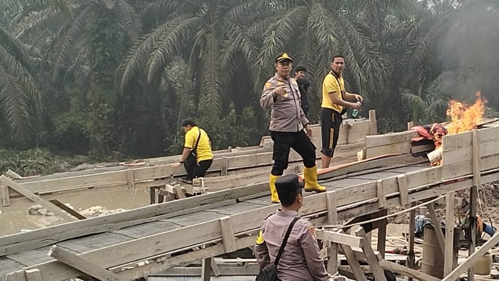 Polsek Singingi Tertibkan Dua Rakit PETI di Desa Sungai Bawang
