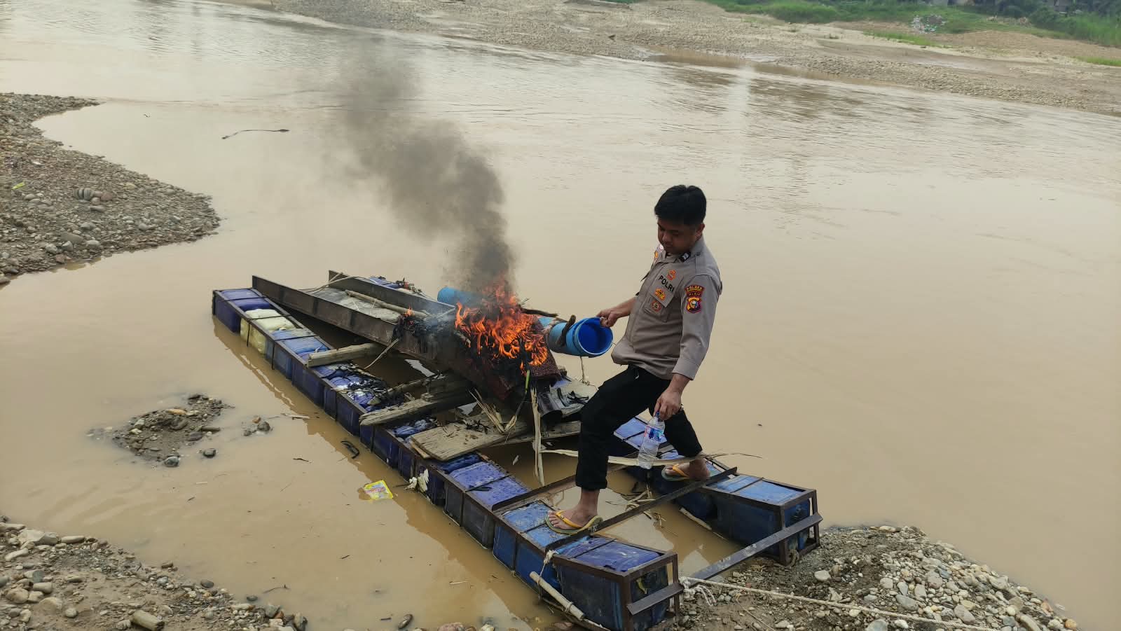 Polsek Kuantan Tengah Tindak PETI Ilegal Jenis Stingkai di Desa Seberang Taluk