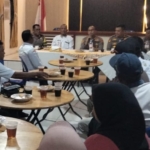 Kapolsek Medan Labuhan Tatap Muka dengan Warga Pematang Johar, Ajak Bersama Berantas Narkoba dan Cegah Kriminalitas