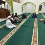 Polres Dumai Gencarkan Edukasi Bahaya Narkoba Melalui Sholat Subuh Berjamaah di Kampung BERSINAR