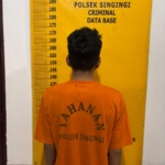 Polsek Singingi Ungkap Dugaan Peredaran Sabu di Muara Lembu, Pria Ditangkap Bersama Lima Paket