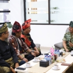 Kasdam XIX/Tuanku Tambusai Terima Audiensi Hulubalang LAMR Pekanbaru, Bahas Sinergi Sosial Kemasyarakatan