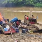 Polsek Kuantan Tengah Tertibkan Dua Unit PETI Ilegal di Aliran Sungai Kuantan