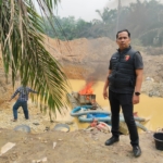 Polsek Benai Tindak Dua Rakit PETI di Sungai Jambu, Jalur Patah