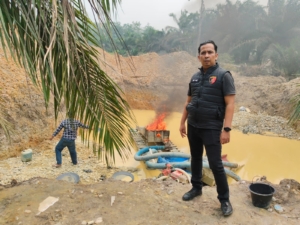 Polsek Benai Tindak Dua Rakit PETI di Sungai Jambu, Jalur Patah